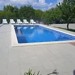 Oasis * Zezevica