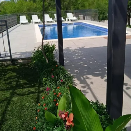 Oasis Villa