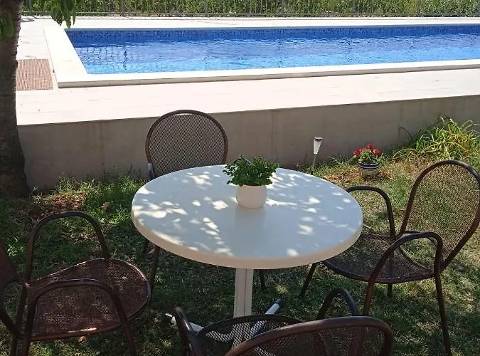 Oasis *